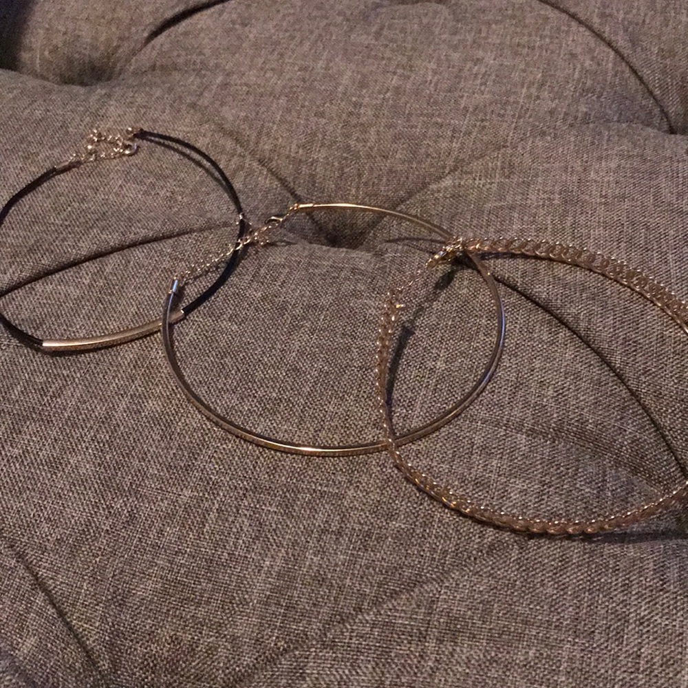 *BUNDLE* 3 chokers